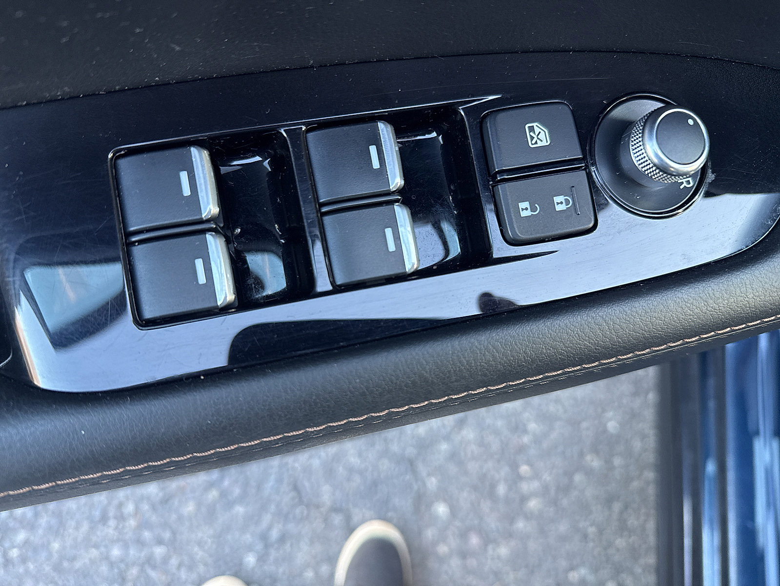 Used 2023 MAZDA CX-5 AWD 2.5 S w/ Premium Package image 28