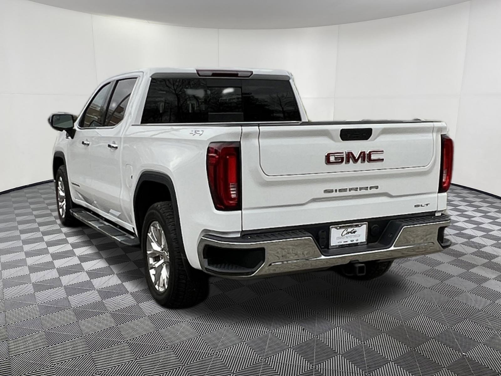 Used 2020 GMC Sierra 1500 SLT w/ SLT Premium Package AWD/4WD image 4