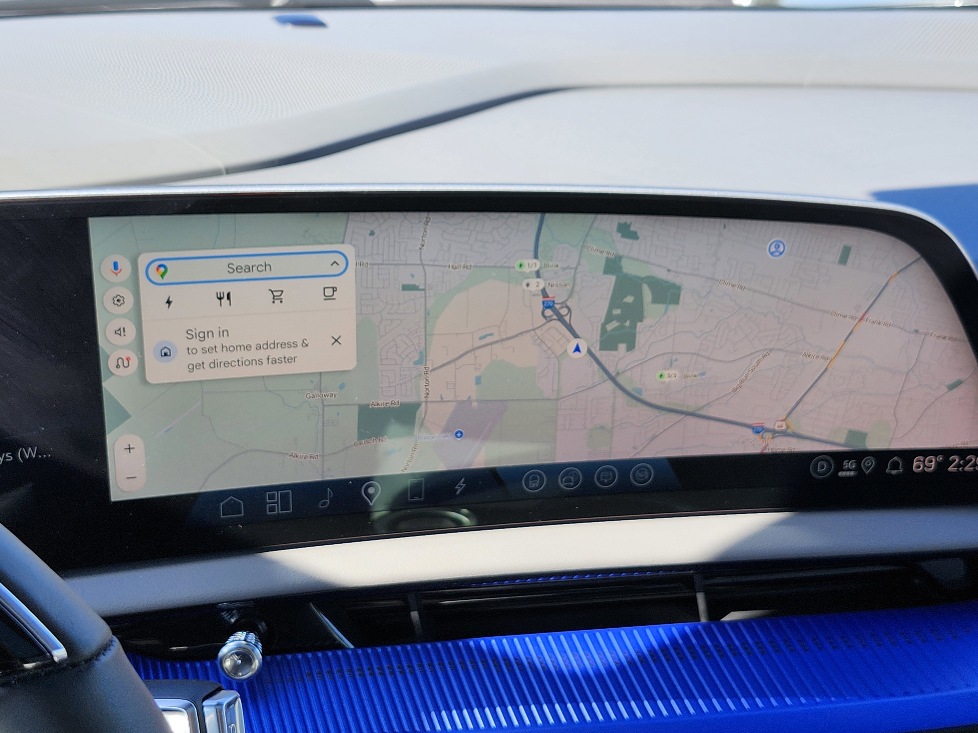 Used 2025 Cadillac Optiq Sport 1 image 25