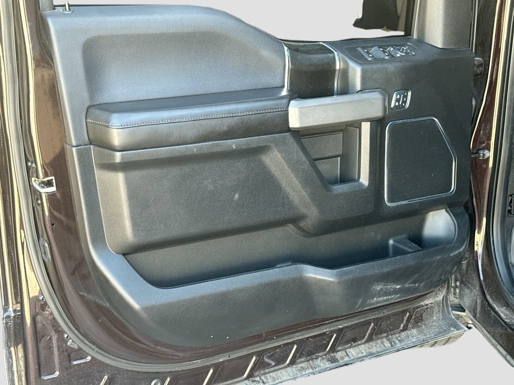 Used 2018 Ford F150 Platinum AWD/4WD image 22