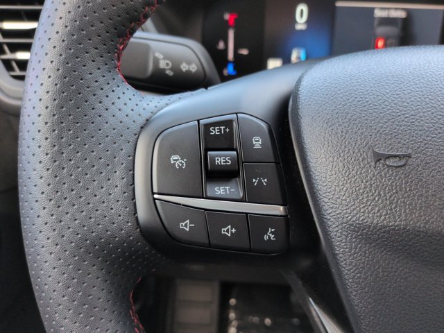 Used 2025 Ford Escape ST-Line w/ Tech Pack #1 FWD image 23