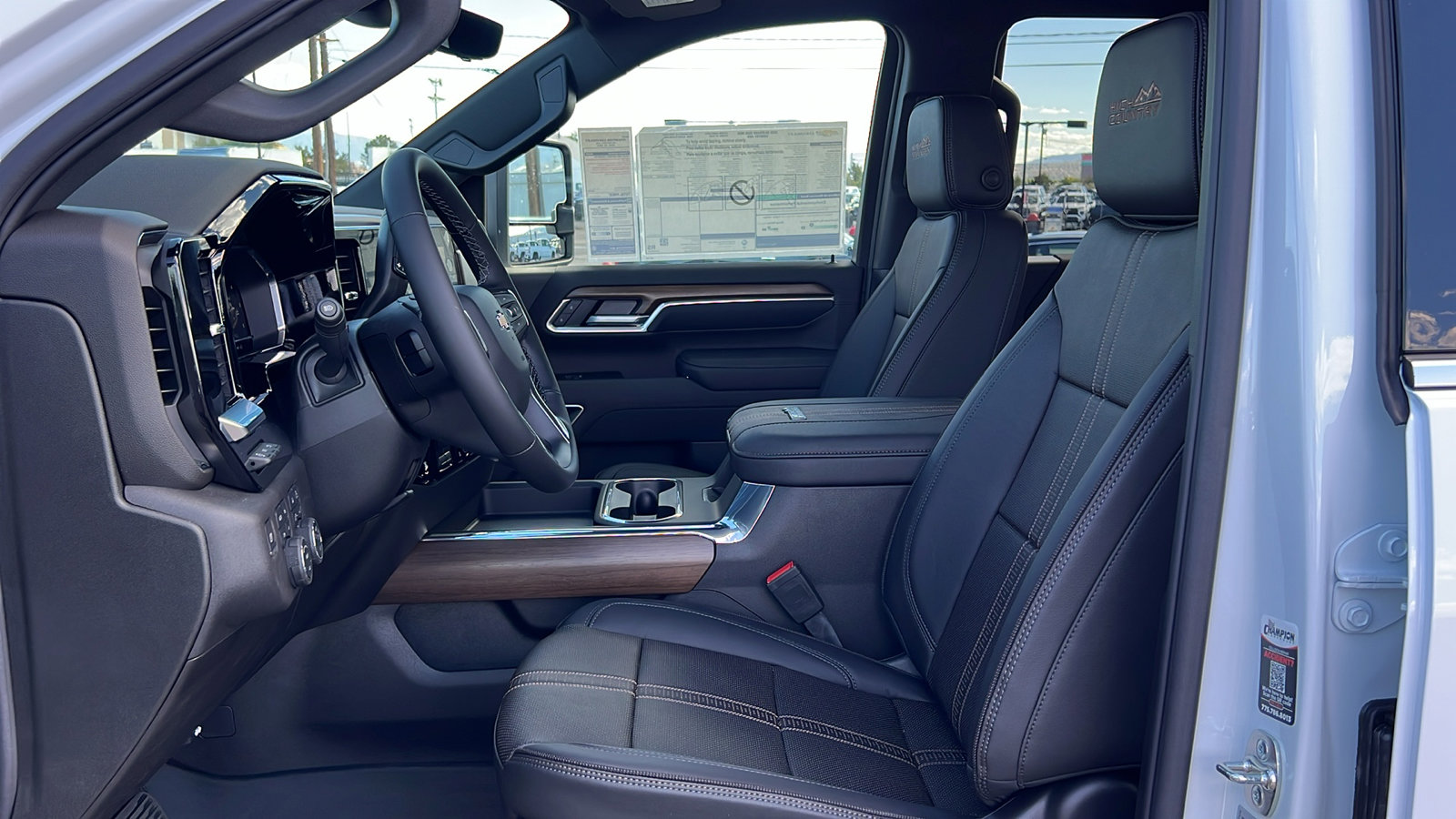 New 2025 Chevrolet Silverado 2500 High Country w/ High Country Premium Package image 31