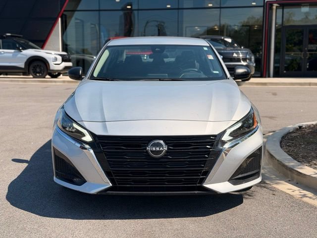 Used 2024 Nissan Altima 2.5 SV FWD image 7