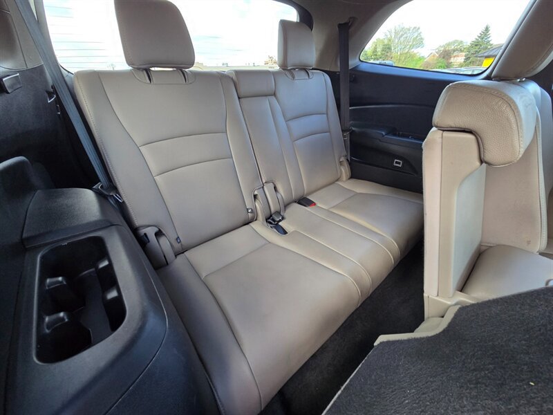 Used 2017 Honda Pilot EX-L image 16
