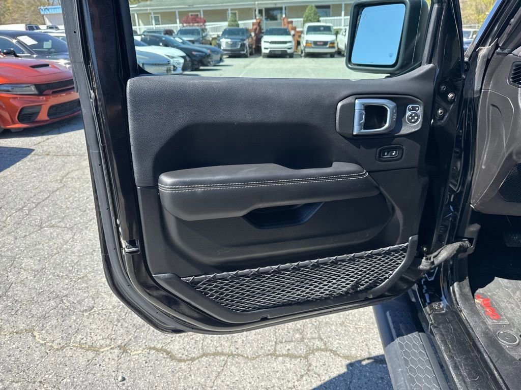 Used 2021 Jeep Wrangler Unlimited Sahara w/ Cold Weather Group image 25