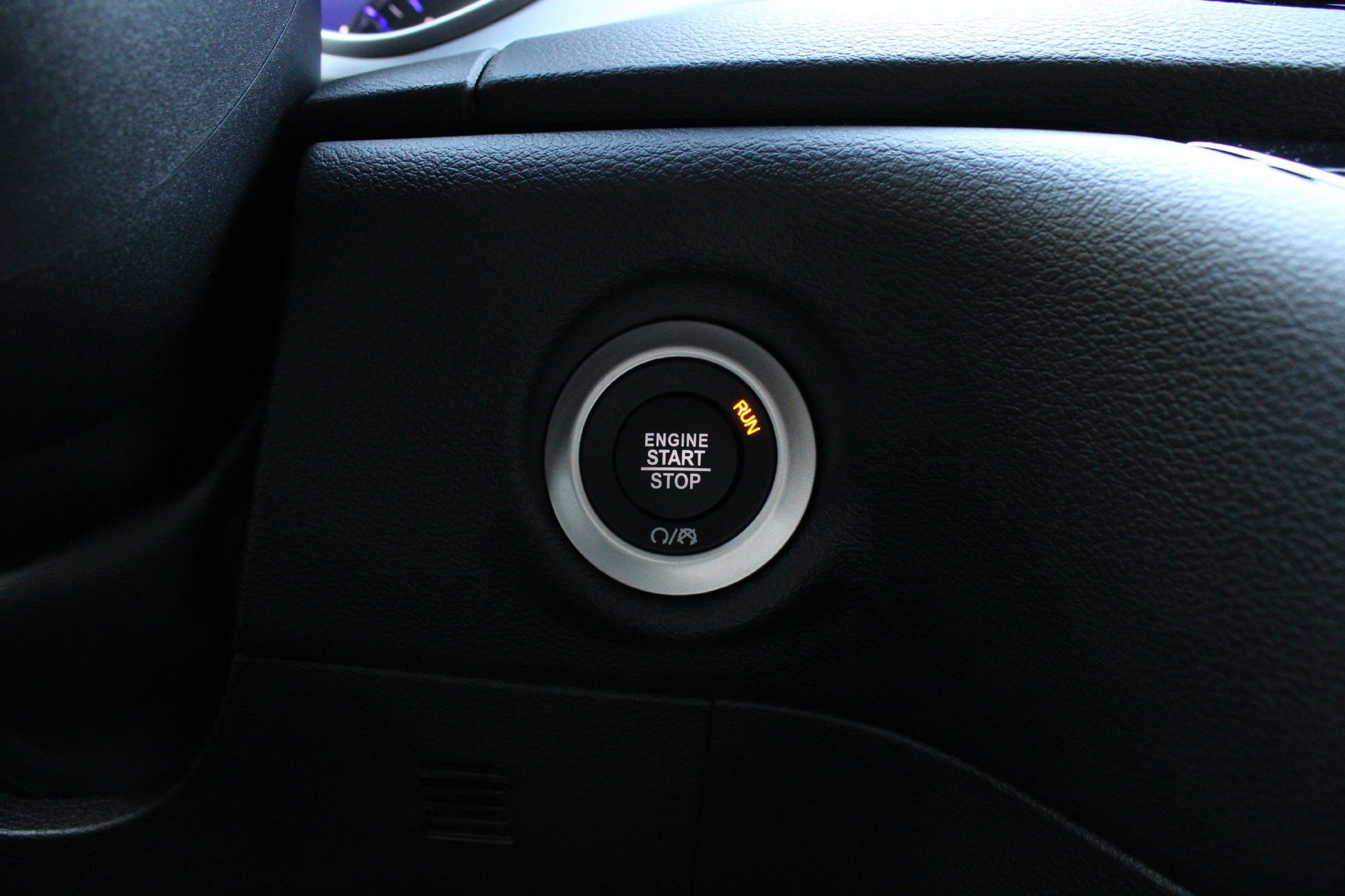 New 2027 Chrysler Pacifica LX FWD image 37