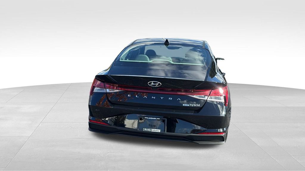 Used 2022 Hyundai Elantra Blue image 6