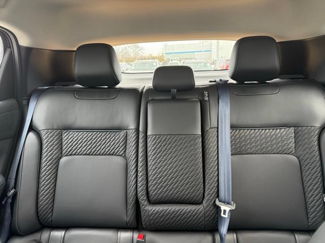 New 2026 Nissan Leaf Platinum+ w/ Floor Mat Package (Platinum+) FWD image 24