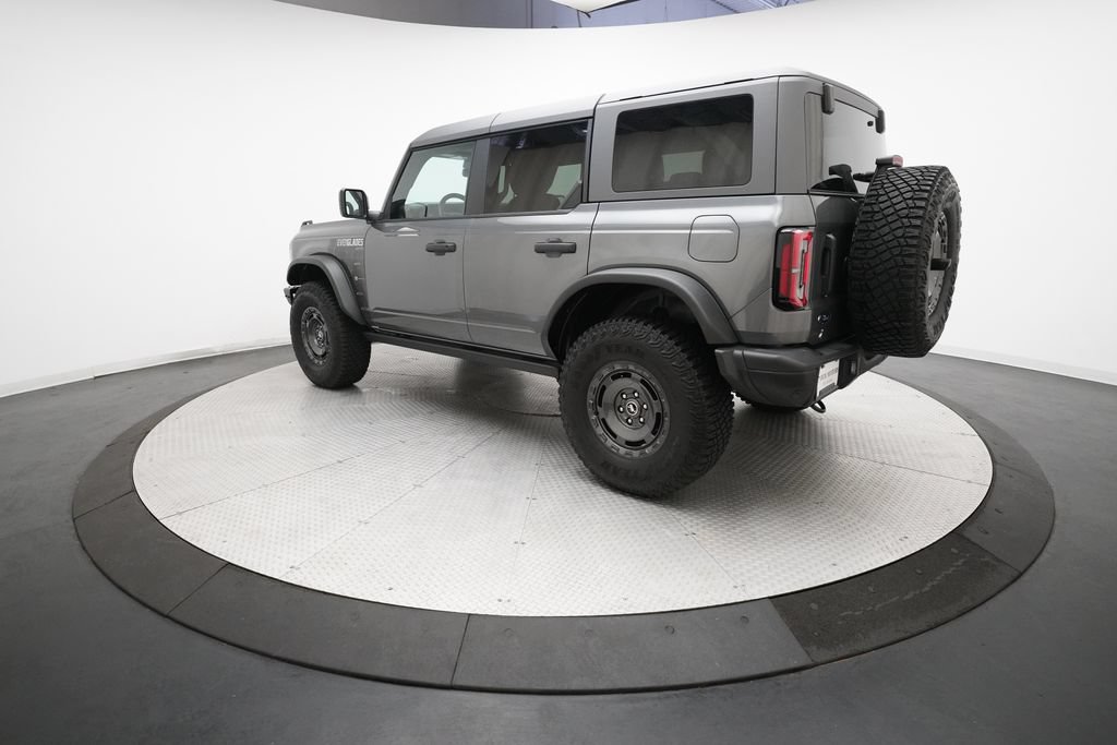 Used 2024 Ford Bronco Everglades AWD/4WD image 32