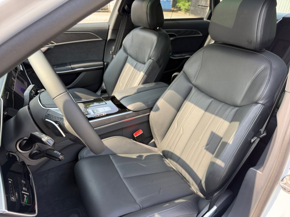 New 2026 Audi A8 L 3.0T AWD/4WD image 30