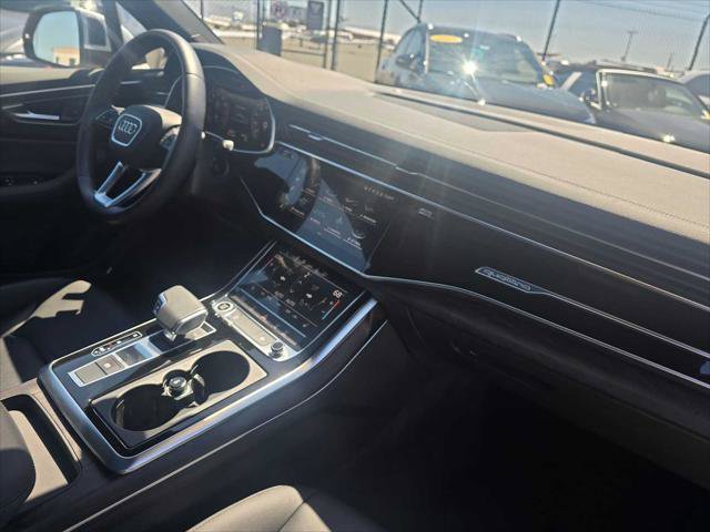 Used 2023 Audi Q7 2.0T Premium Plus w/ Premium Plus Package AWD/4WD image 11