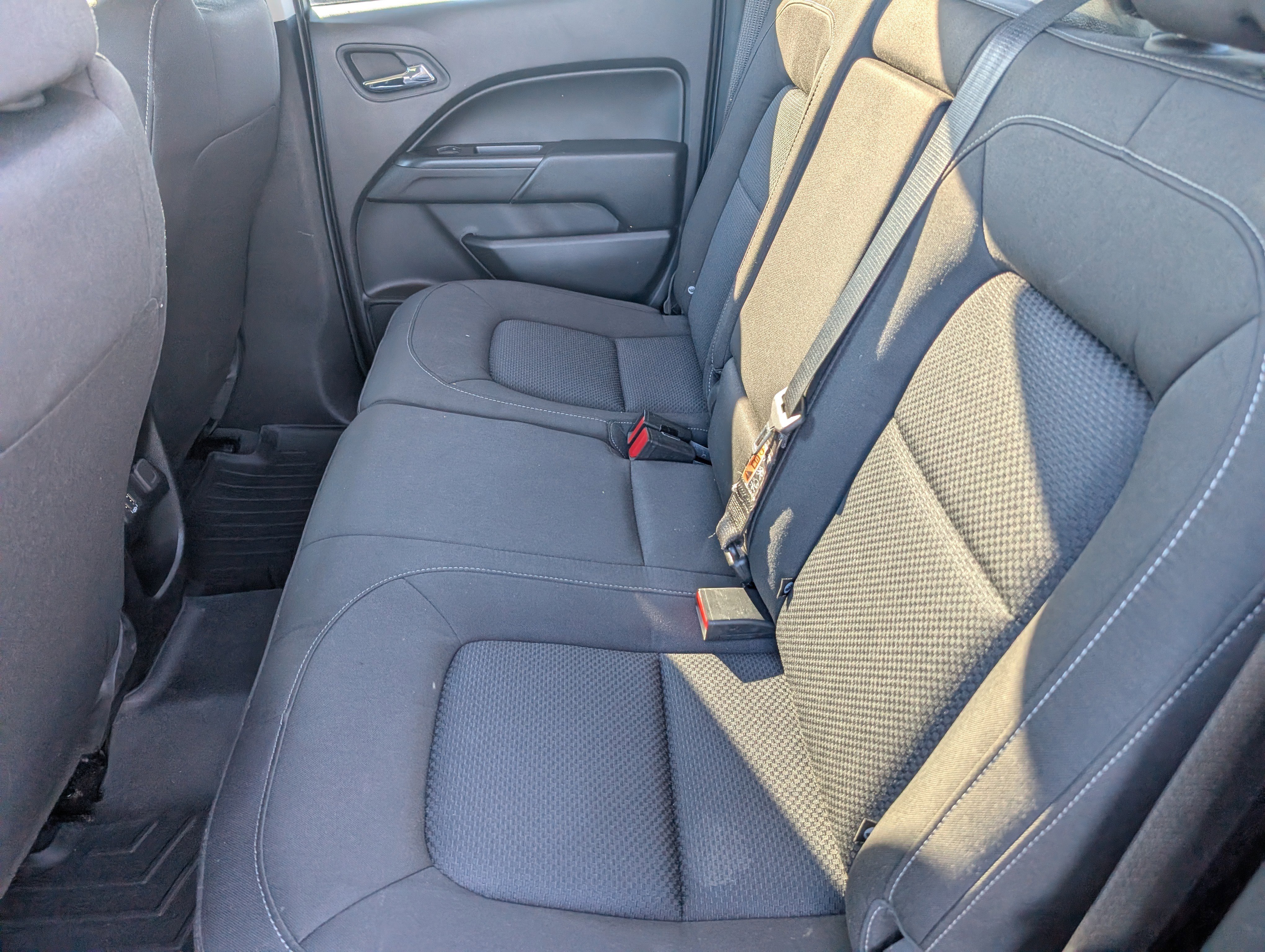 Used 2019 Chevrolet Colorado LT w/ LT Convenience Package image 21