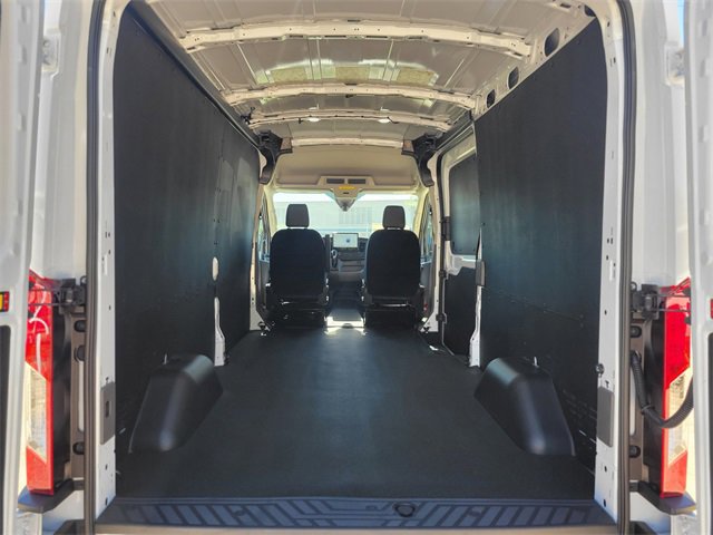 New 2026 Ford Transit 250 148 Medium Roof w/ Load Area Protection Package image 9