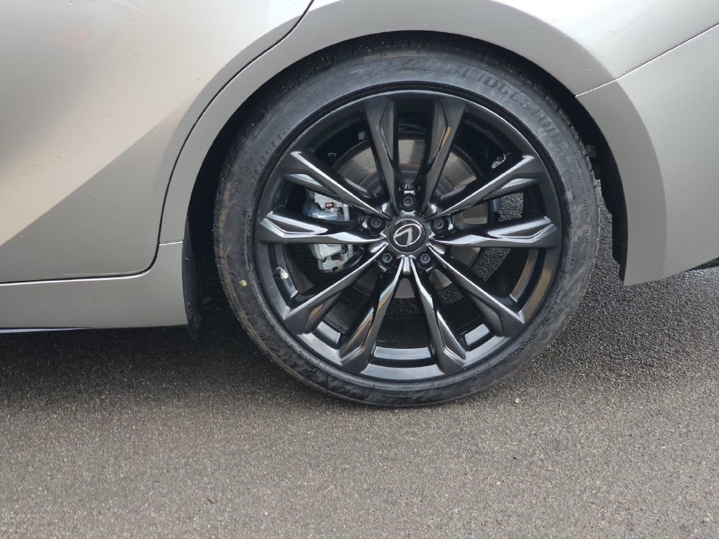 Used 2021 Lexus IS 350 F Sport w/ Navigation Package RWD image 37
