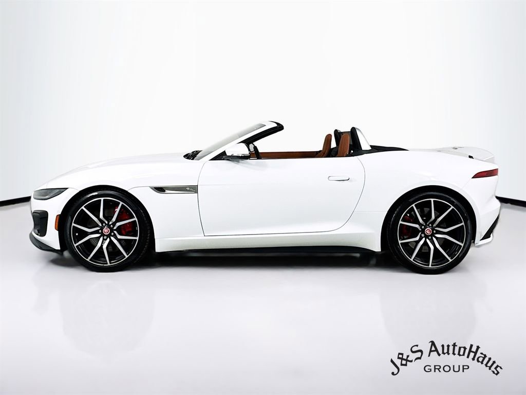 Used 2022 Jaguar F-TYPE R image 4