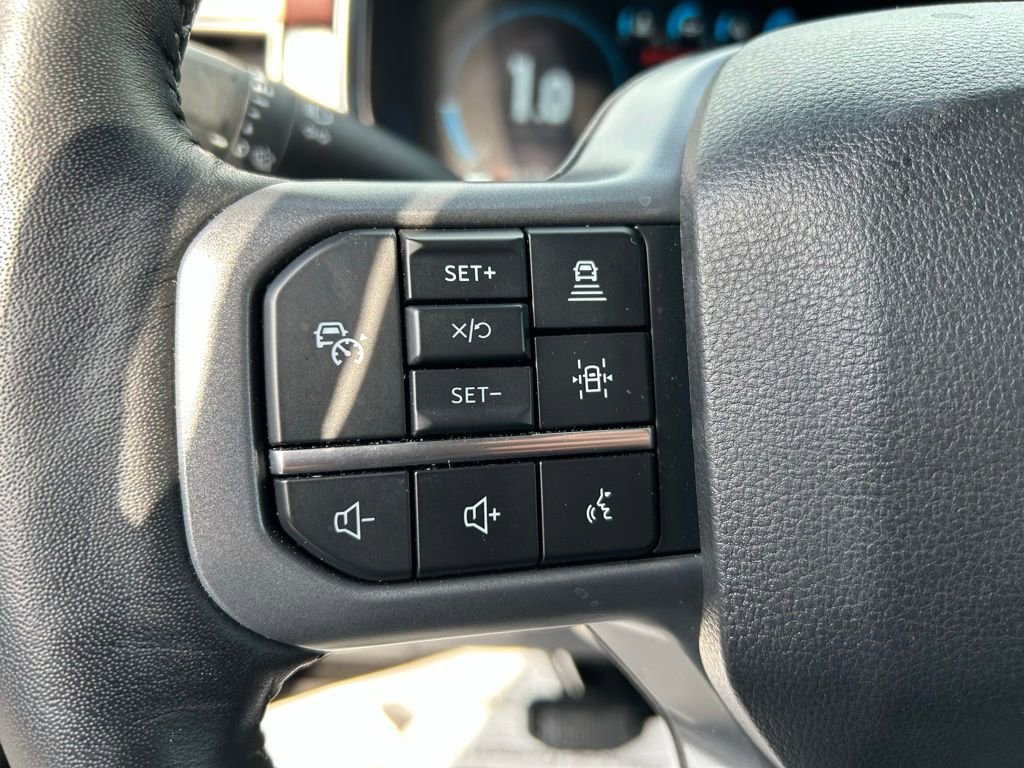 Certified 2023 Ford F150 Lariat w/ Equipment Group 502A High image 25