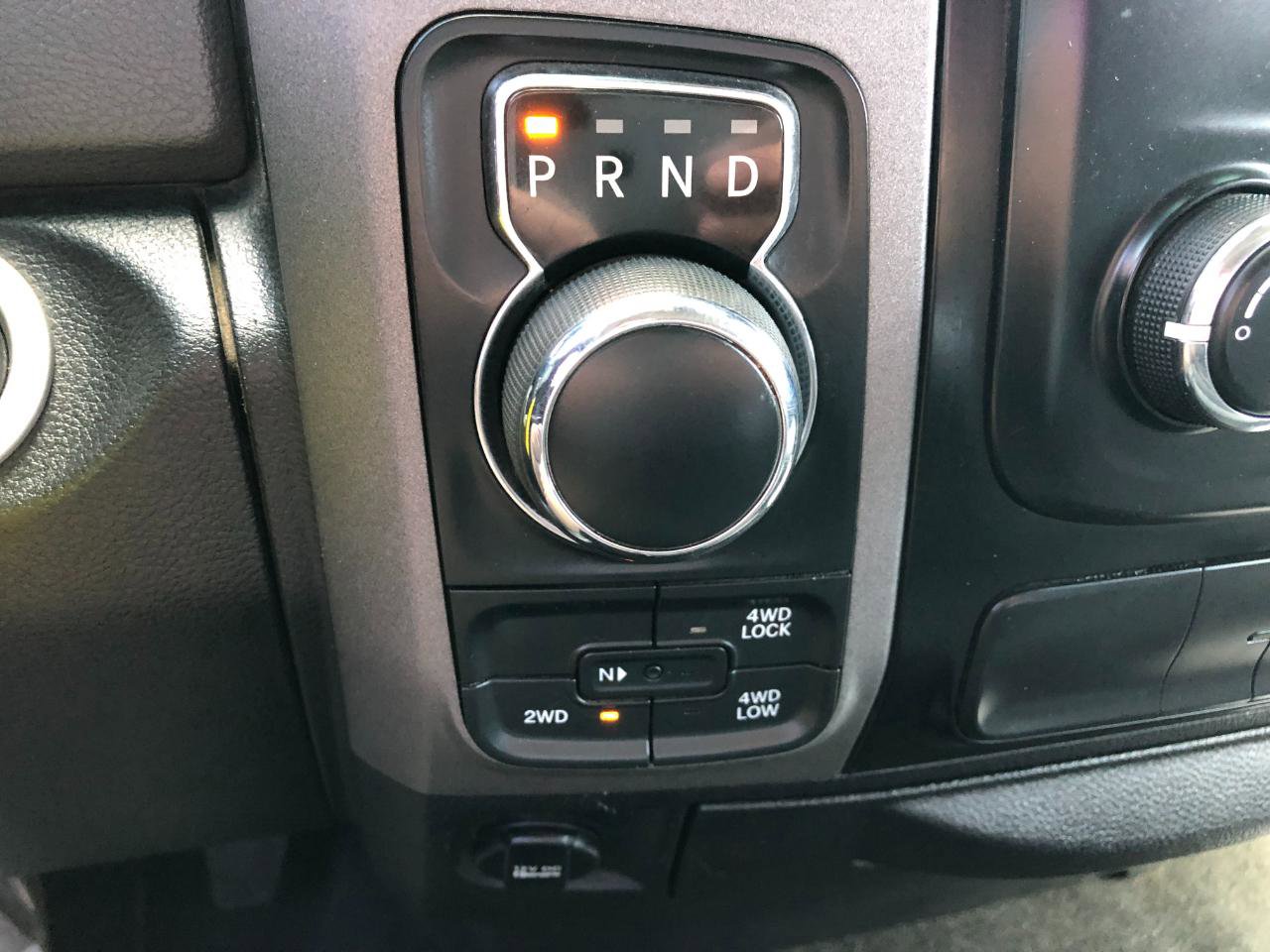 Used 2017 RAM 1500 Express w/ Express Value Package AWD/4WD image 23