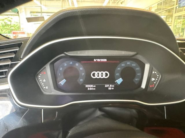Used 2025 Audi Q3 2.0T Premium AWD/4WD image 29
