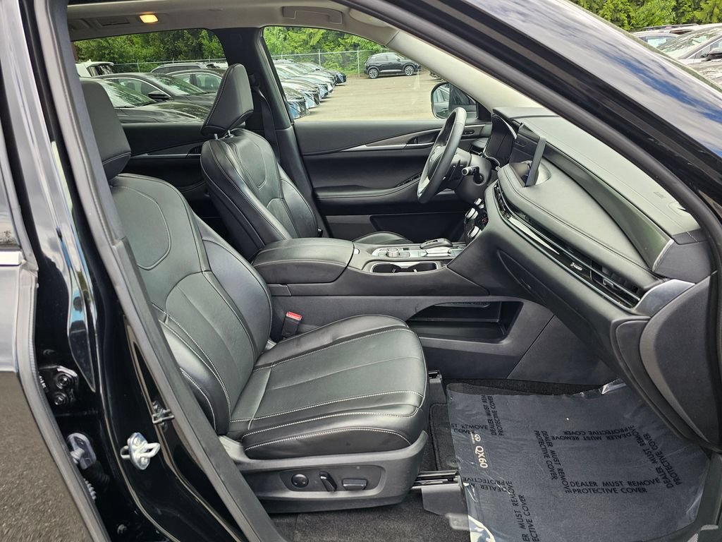 Used 2025 INFINITI QX60 Luxe AWD/4WD image 31