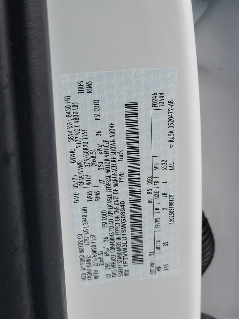 Used 2025 Ford F150 Lightning Flash image 31