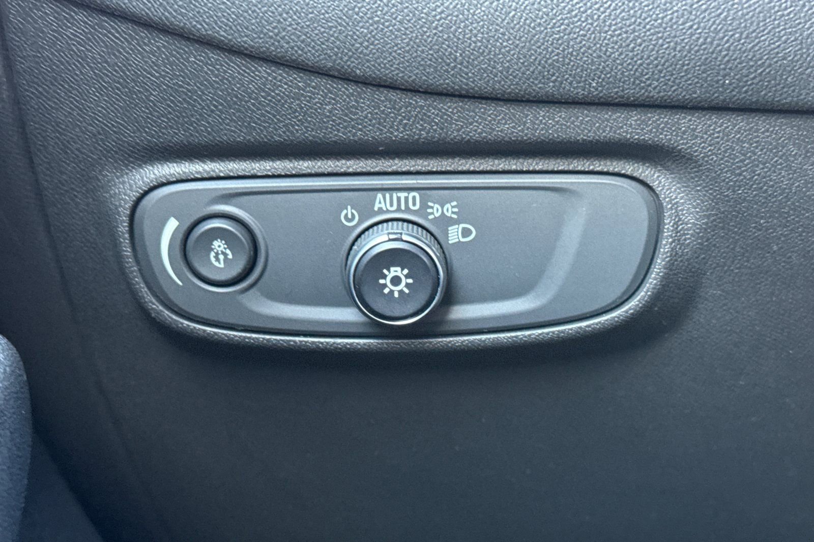 Certified 2022 Chevrolet Equinox LT image 31