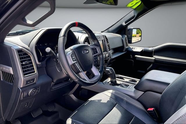 Used 2018 Ford F150 Raptor w/ Equipment Group 802A Luxury AWD/4WD image 16