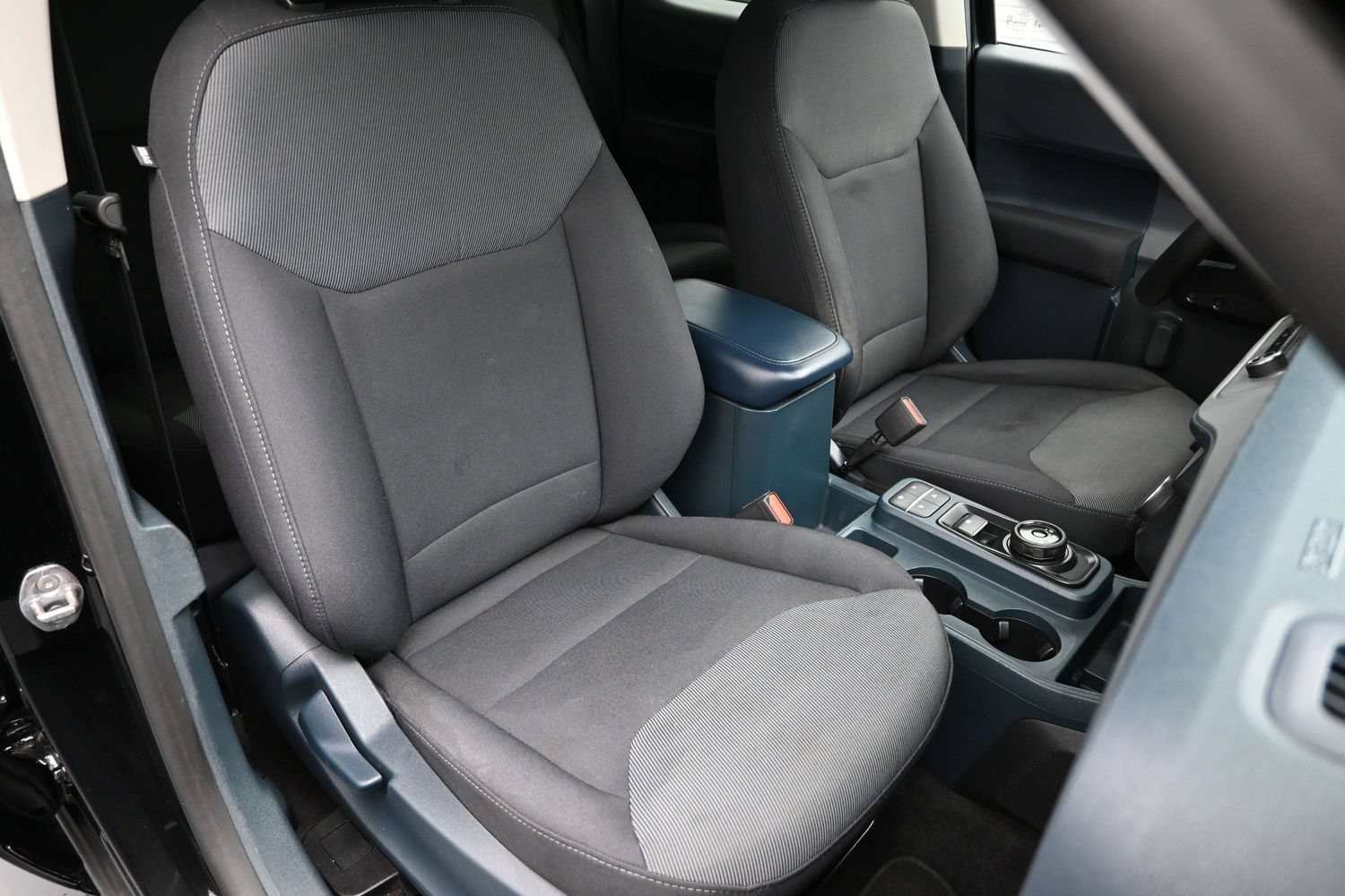 Used 2024 Ford Maverick XL FWD image 39