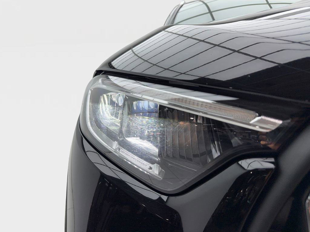 Used 2025 Mercedes-Benz GLC 43 AMG 4MATIC image 61