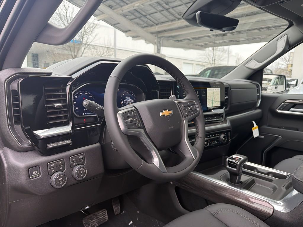 New 2026 Chevrolet Silverado 1500 LTZ w/ LTZ Premium Package image 5