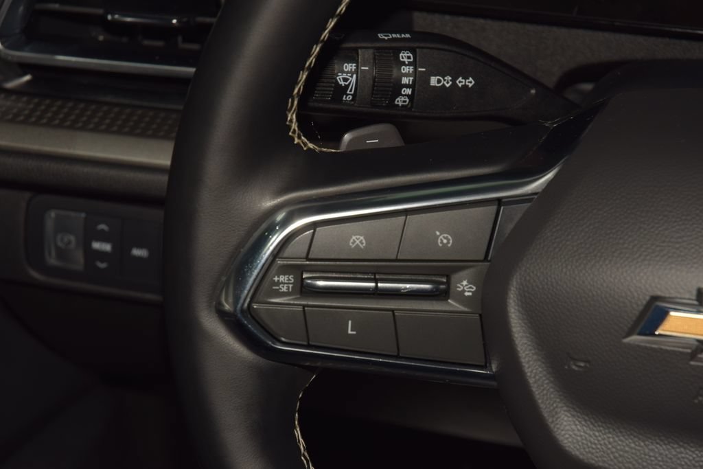 Used 2024 Chevrolet Traverse LS w/ LPO, Floor Liner Package AWD/4WD image 35
