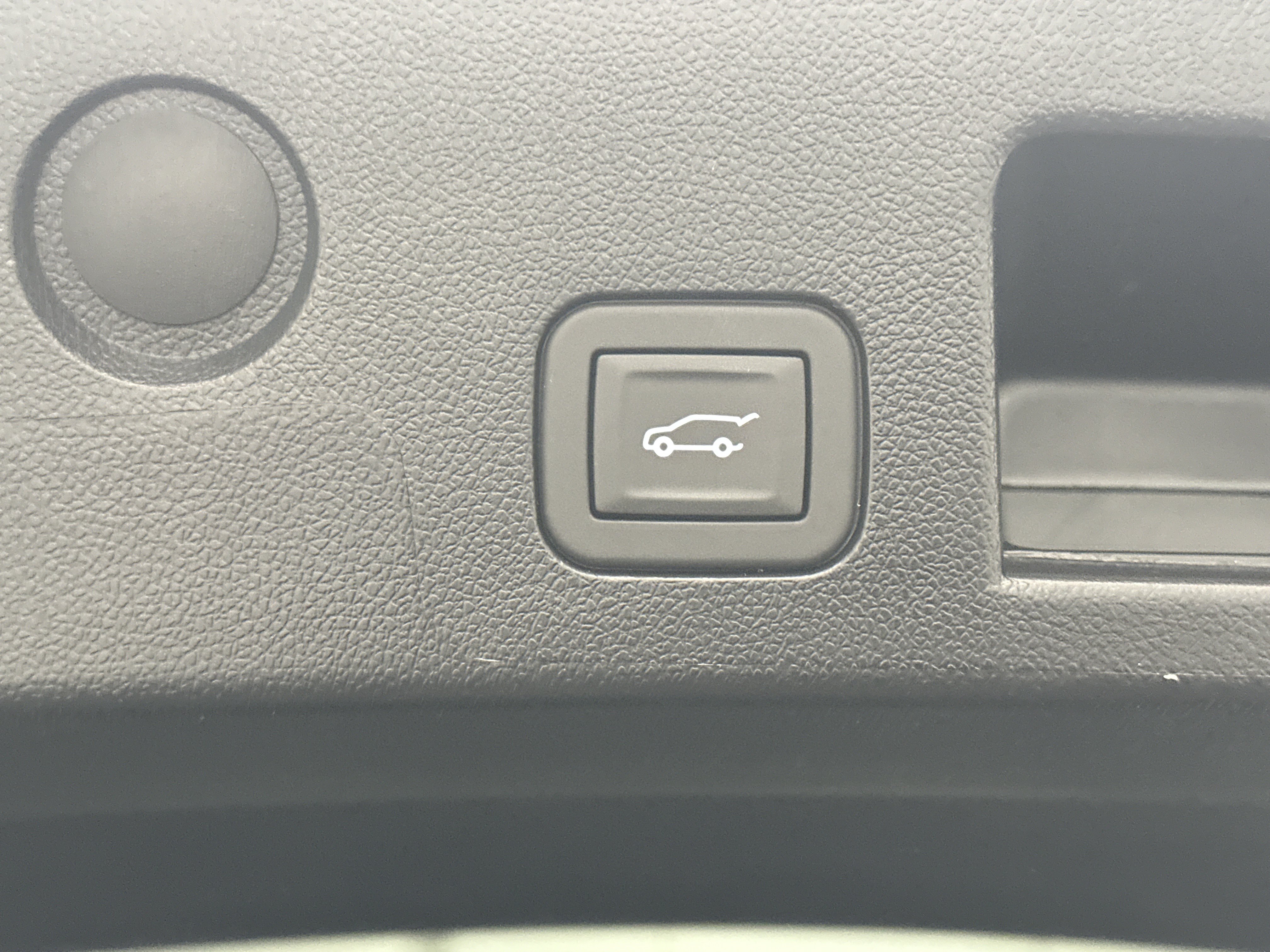 New 2026 Chevrolet Equinox RS w/ Convenience Package III FWD image 13