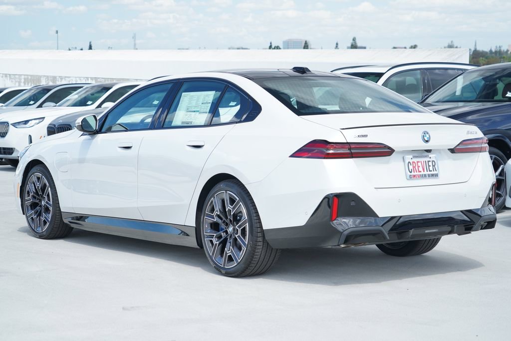 New 2026 BMW 550e xDrive AWD/4WD image 8