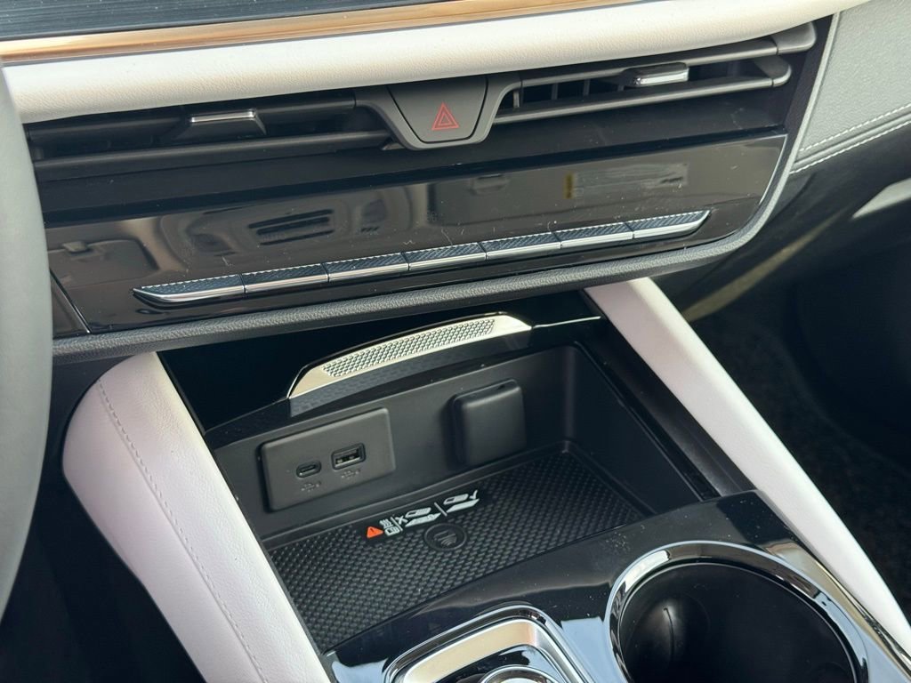 New 2026 Buick Envision Avenir image 32