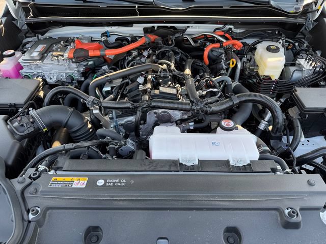 Certified 2025 Toyota 4Runner TRD Off-Road AWD/4WD image 43