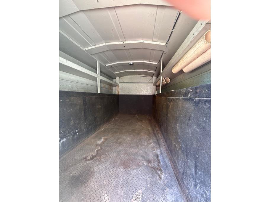 Used 2016 Chevrolet Express 3500 w/ Chrome Appearance Package RWD image 16