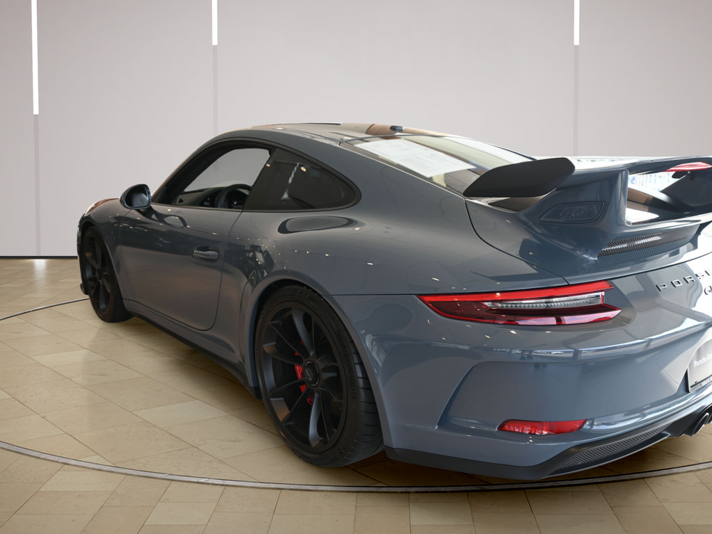 Used 2018 Porsche 911 GT3 w/ Sport Chrono Package RWD image 6