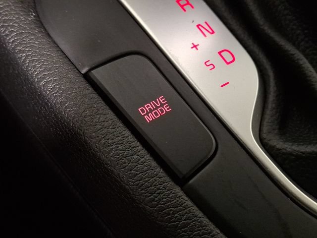 Used 2023 Kia Forte LXS w/ LXS Technology Package FWD image 24