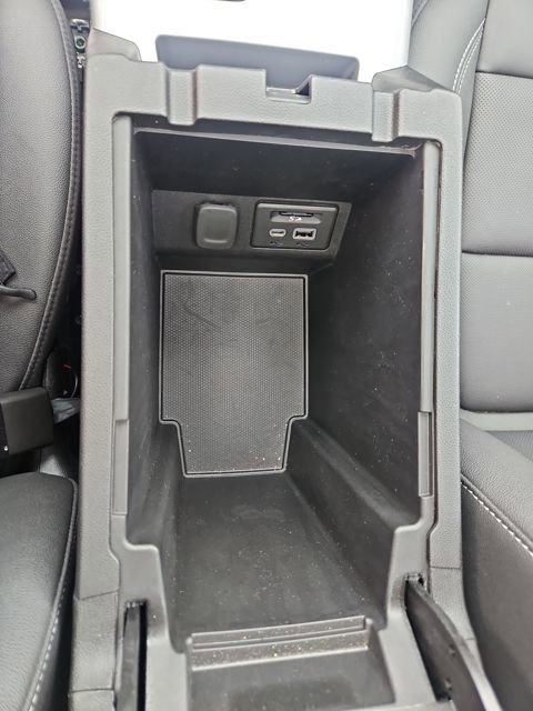 Used 2025 Chevrolet Blazer LT w/ Sound & Technology Package image 27