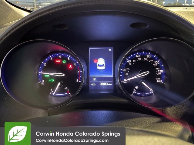 Used 2019 Toyota C-HR XLE FWD image 20
