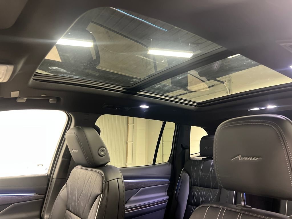 New 2026 Buick Enclave Avenir image 28