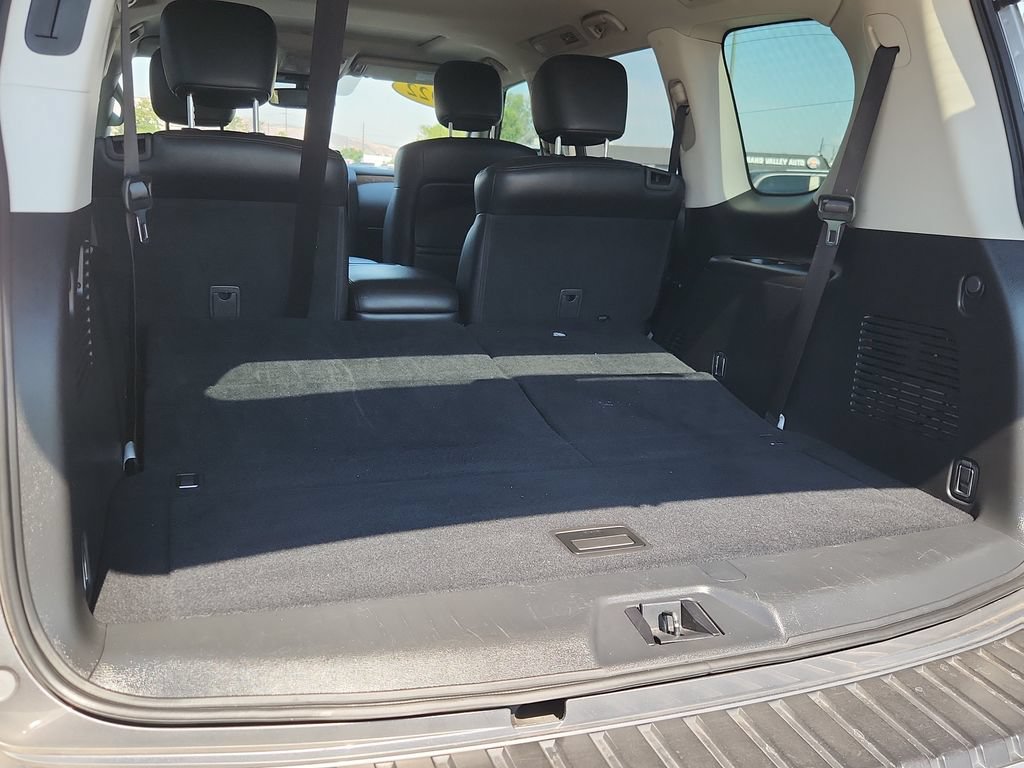 Used 2022 Nissan Armada SL w/ Captain's Chairs Package AWD/4WD image 12