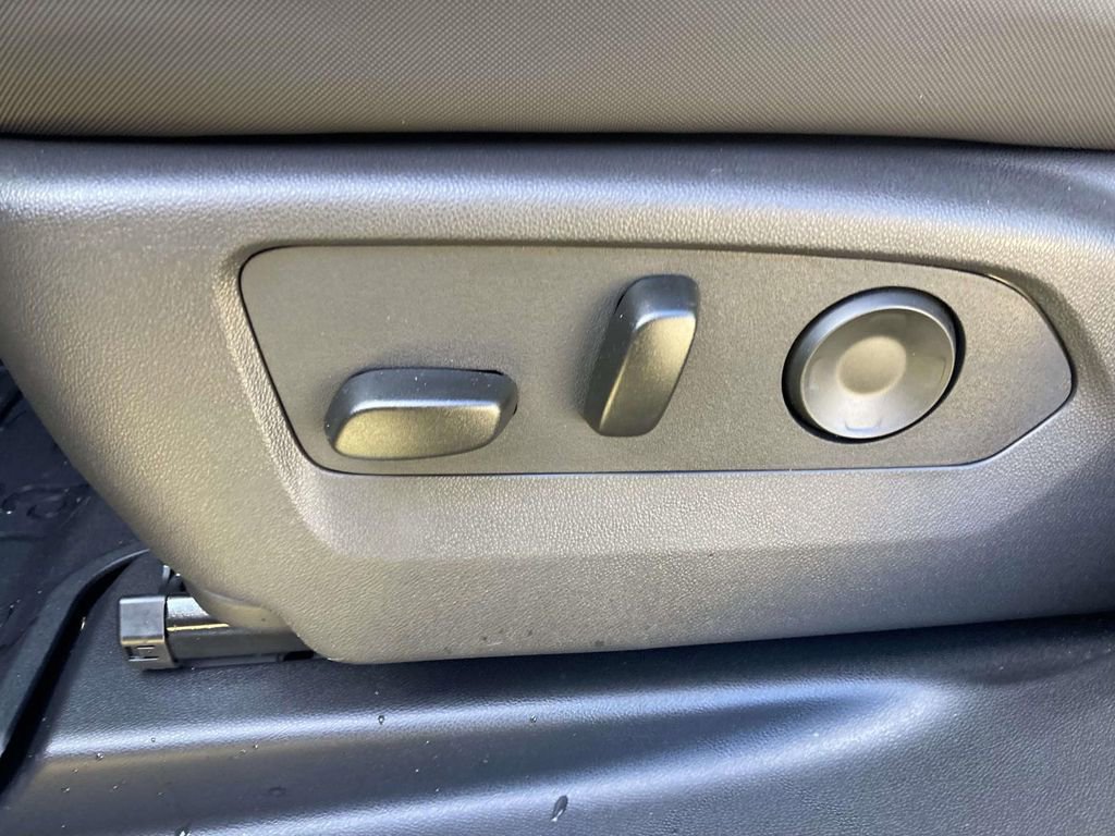 New 2026 GMC Hummer EV SUV image 17