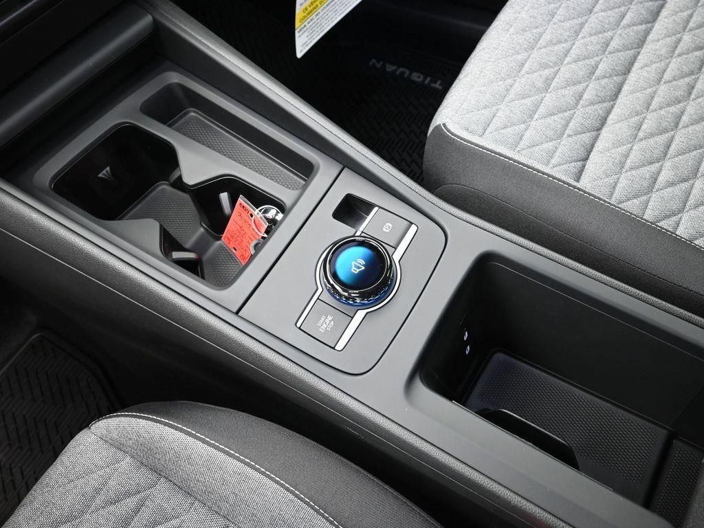 New 2025 Volkswagen Tiguan S image 19