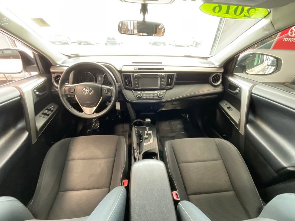 Used 2016 Toyota RAV4 XLE image 8