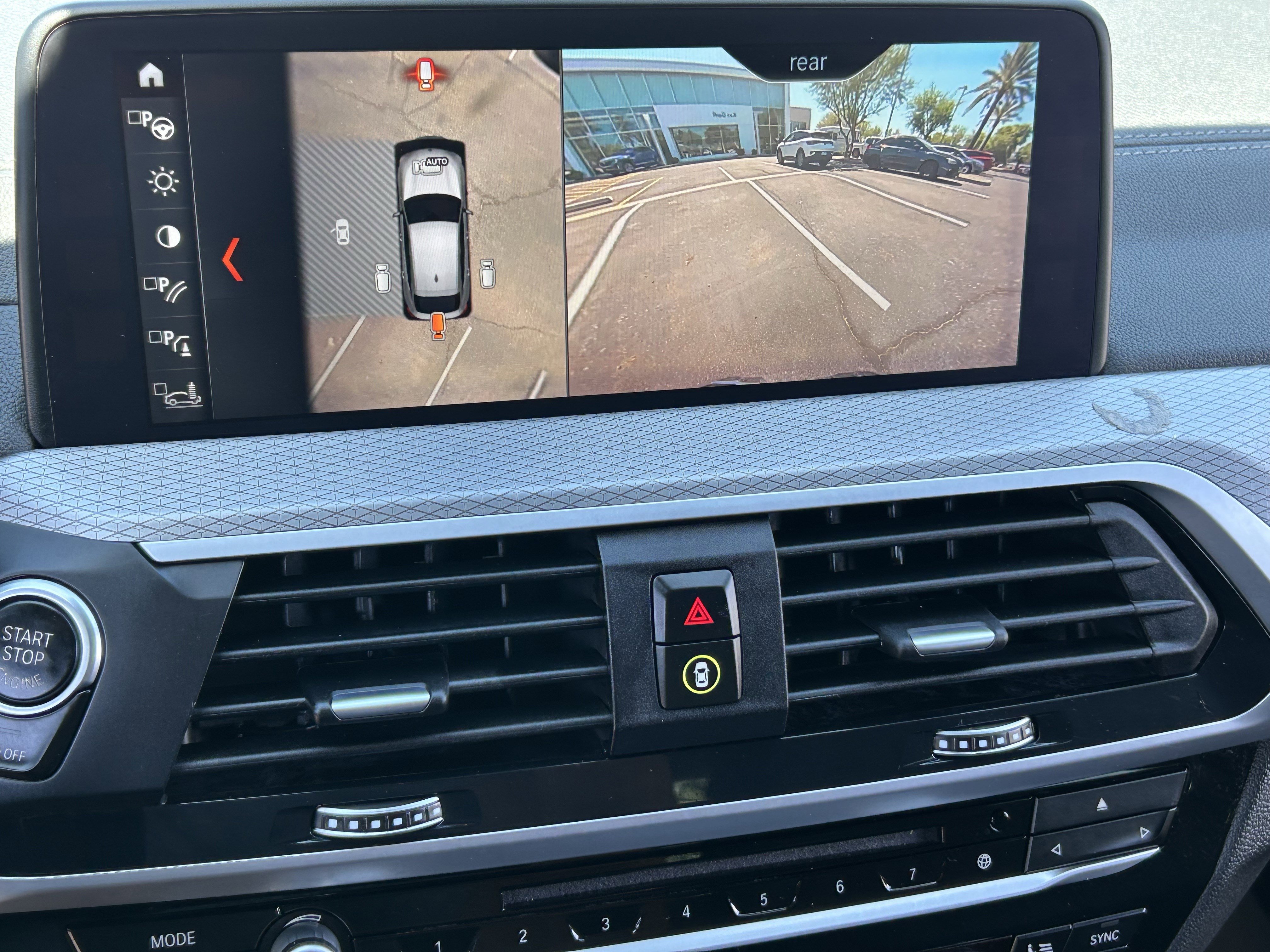 Used 2019 BMW X4 xDrive30i w/ M Sport Package AWD/4WD image 22