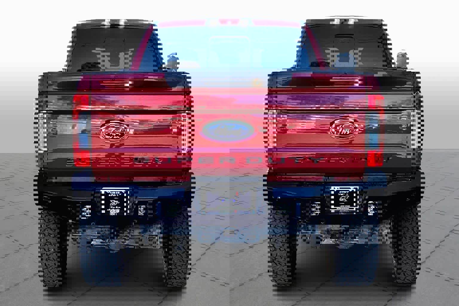 Used 2017 Ford F250 Lariat w/ Lariat Ultimate Package image 4