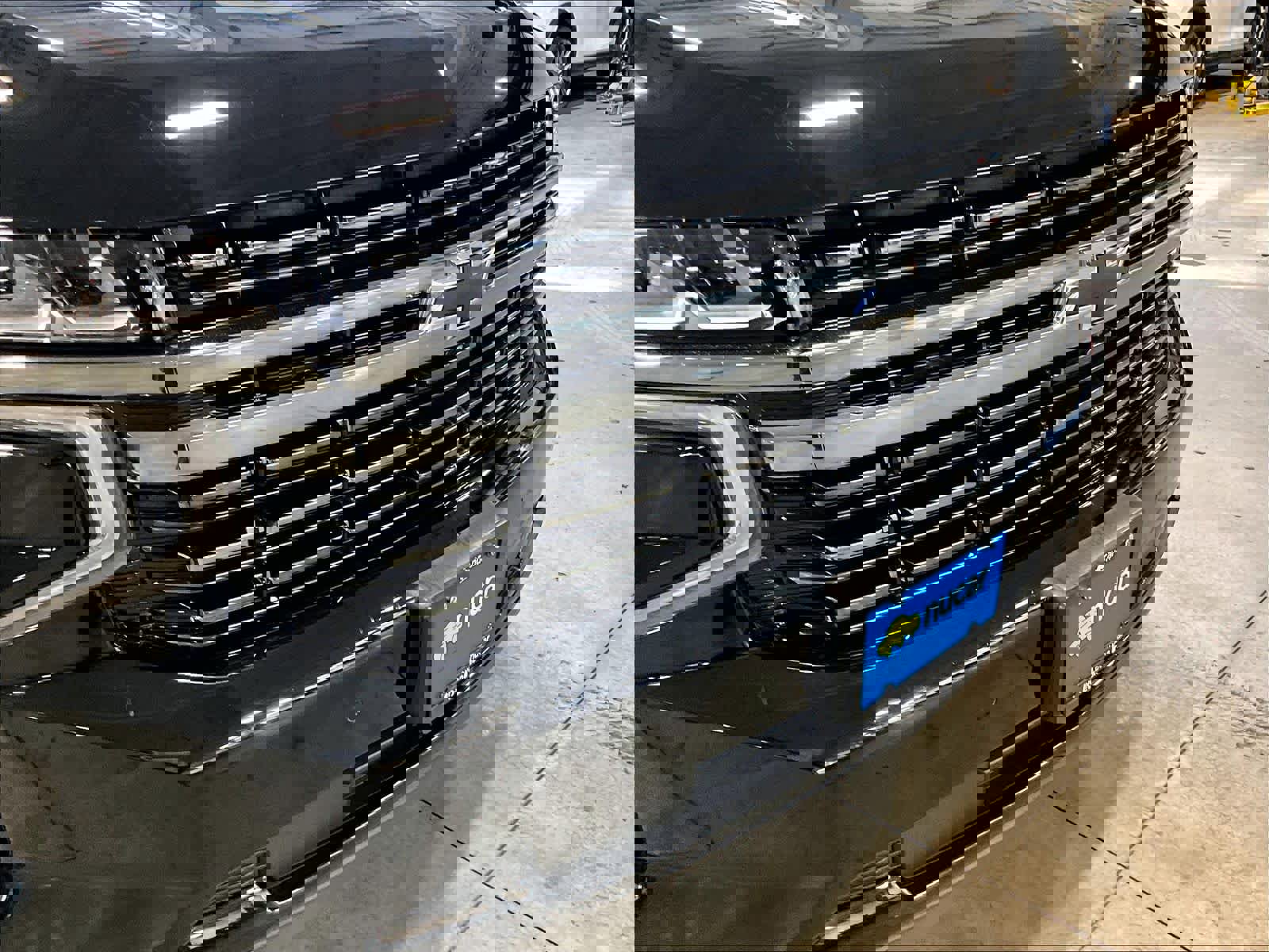 Used 2022 Chevrolet Suburban RST w/ Luxury Package image 33