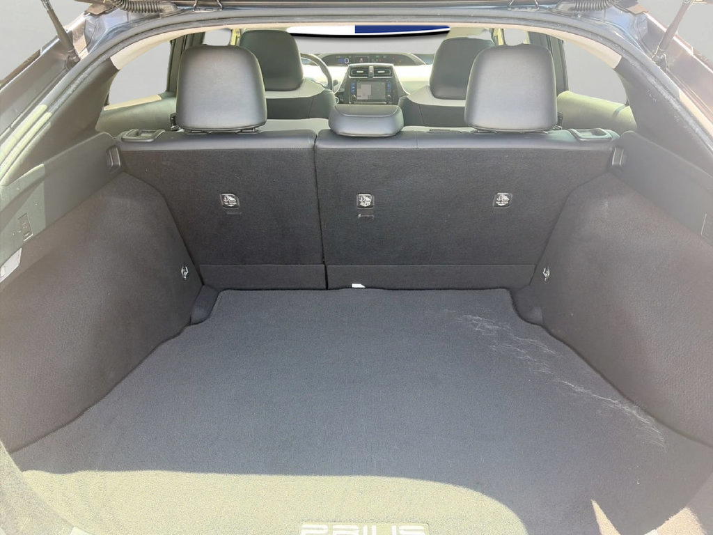 Used 2017 Toyota Prius Four Touring FWD image 7