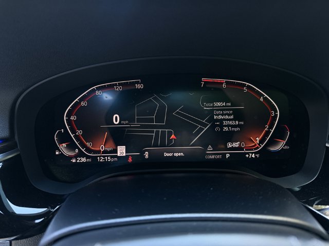 Used 2021 BMW 530i xDrive w/ Convenience Package AWD/4WD image 19