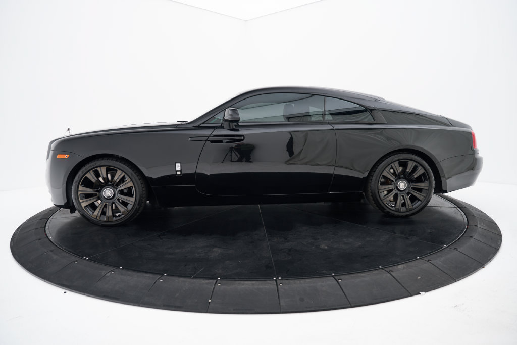 Used 2015 Rolls-Royce Wraith RWD image 12